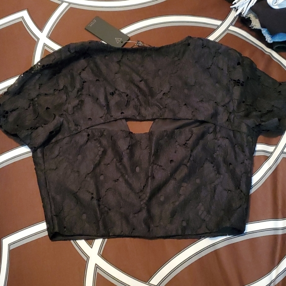 Guess crop too - Picture 4 of 6